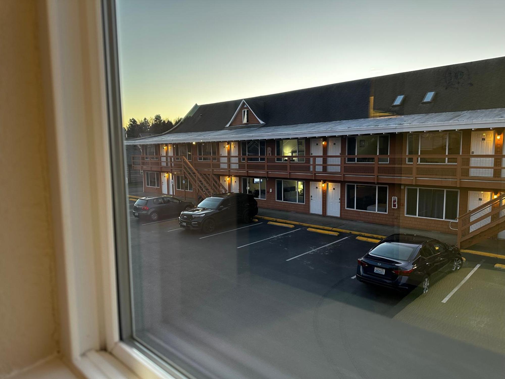 Inn At The Sea Long Beach Exterior photo